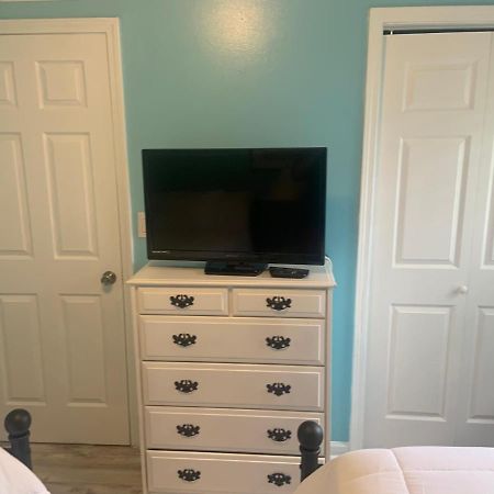 Cheerful Two Bedroom House 1.5 Miles From Beach. Myrtle Beach Exterior photo