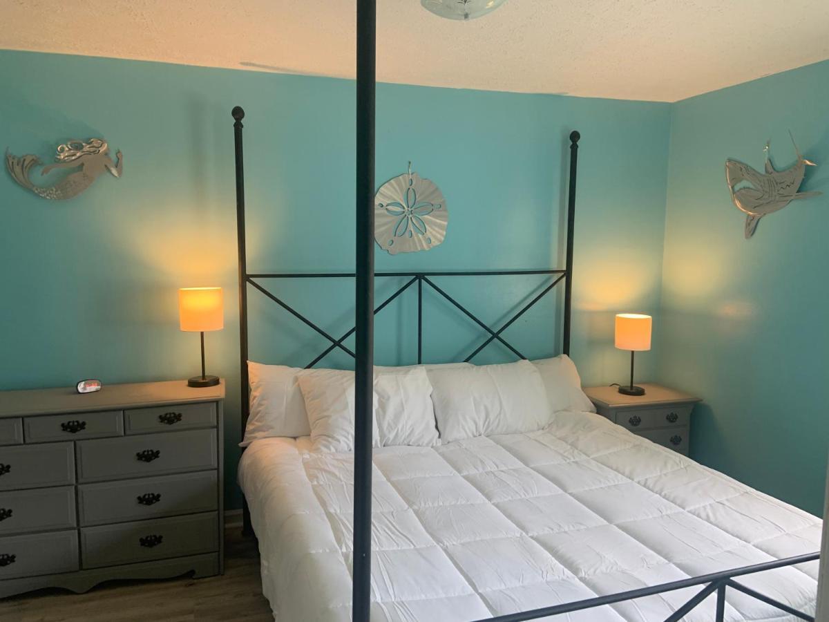 Cheerful Two Bedroom House 1.5 Miles From Beach. Myrtle Beach Exterior photo