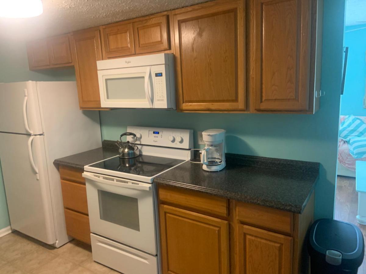 Cheerful Two Bedroom House 1.5 Miles From Beach. Myrtle Beach Exterior photo