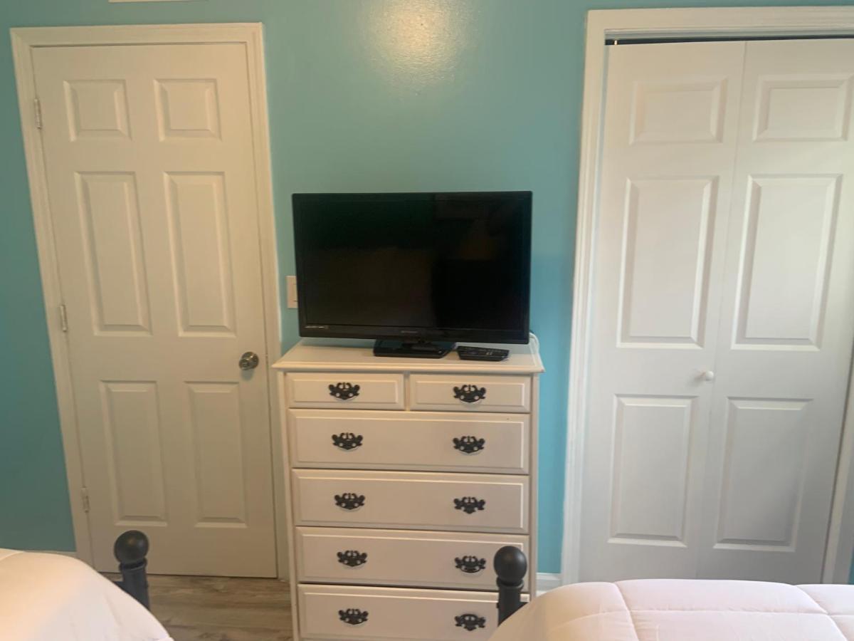 Cheerful Two Bedroom House 1.5 Miles From Beach. Myrtle Beach Exterior photo