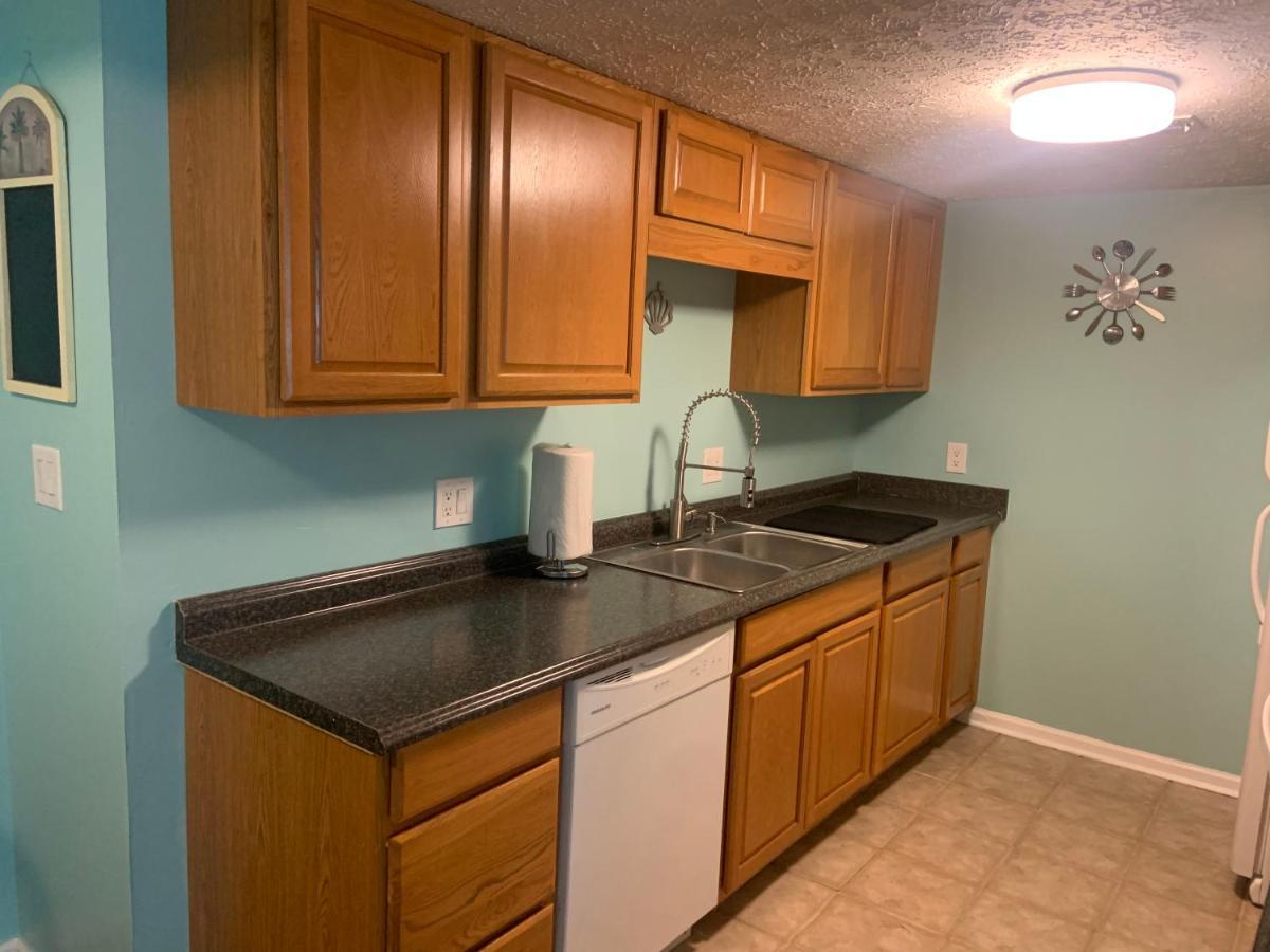 Cheerful Two Bedroom House 1.5 Miles From Beach. Myrtle Beach Exterior photo